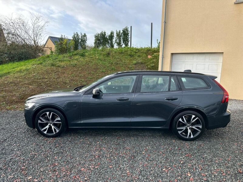 Volvo V60 T8 Twin Engine 303 + 87ch R-Design Geartronic - NLJ Automobiles - Vente vehicules occasion dans la Manche et en Normandie