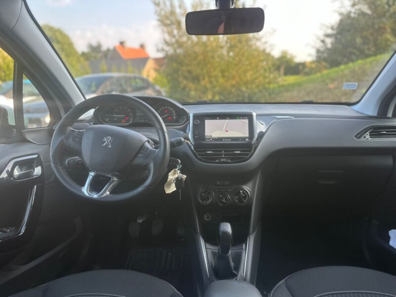 Peugeot 208 1.2 PureTech 82ch Euro6c Active S&S - NLJ Automobiles - Vente vehicules occasion dans la Manche et en Normandie