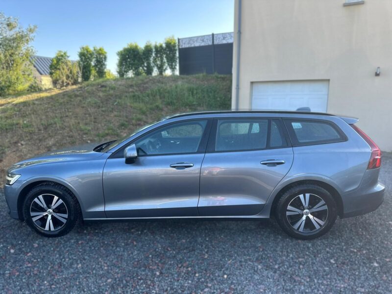 Volvo V60 D3 150CH AdBlue Momentum - NLJ Automobiles - Vente vehicules occasion dans la Manche et en Normandie