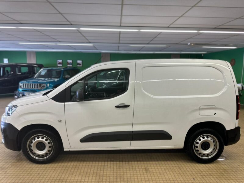 Citroen Berlingo M 650kg BlueHDi 100 Driver 3 Places - NLJ Automobiles - Vente vehicules occasion dans la Manche et en Normandie