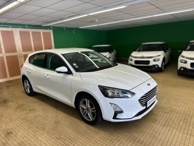 Ford focus 1.0 ecoboost 100ch trend nlj automobiles vente vehicules occasion dans la manche et en normandie (2)