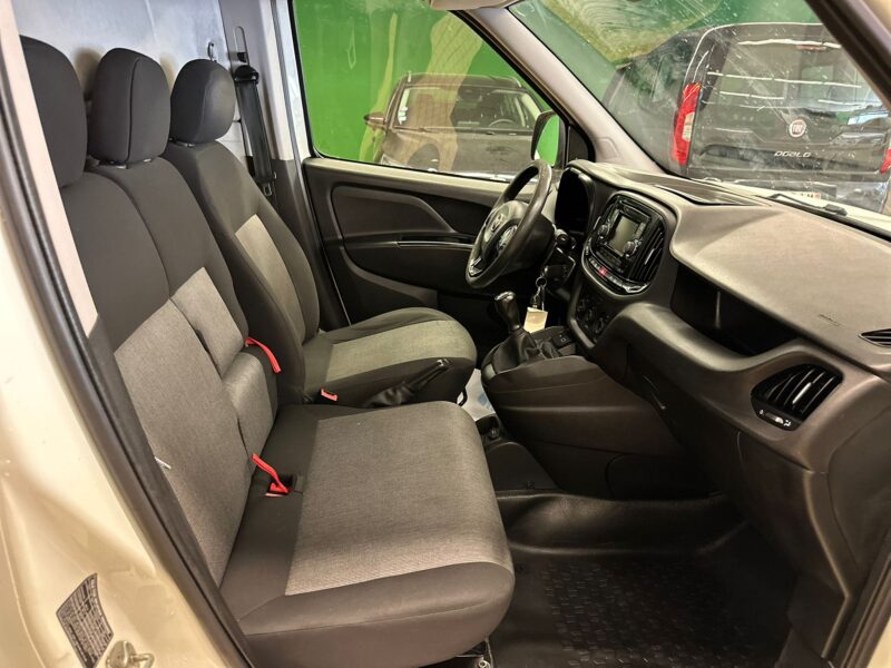Fiat Doblo Cargo 1.3 MultiJet 95ch Pack Pro Nav E6D - NLJ Automobiles - Vente vehicules occasion dans la Manche et en Normandie