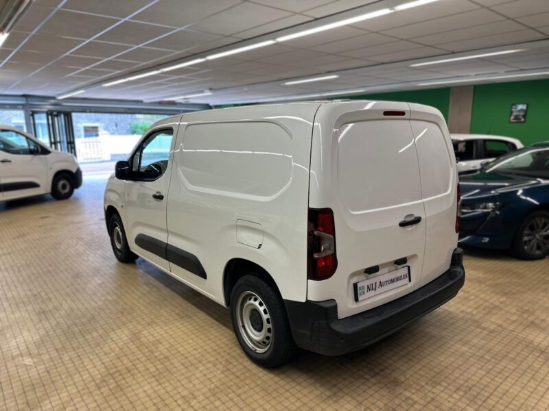 Peugeot Partner Standard 650kg BlueHDi 75ch Premium - NLJ Automobiles - Vente vehicules occasion dans la Manche et en Normandie