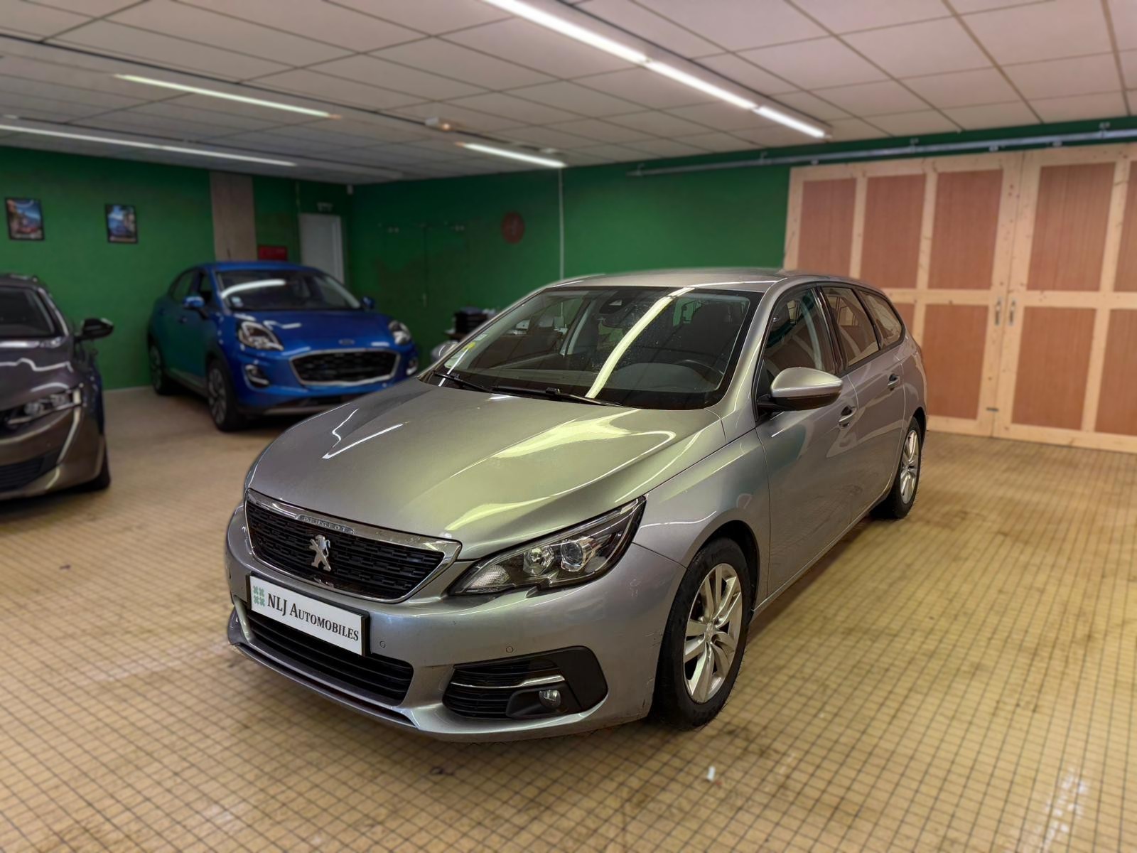PEUGEOT 308SW 1.5 BlueHDi 100ch S&S Active Business - NLJ Automobiles, spécialiste véhicules d'occasion dans la Manche et en Normandie