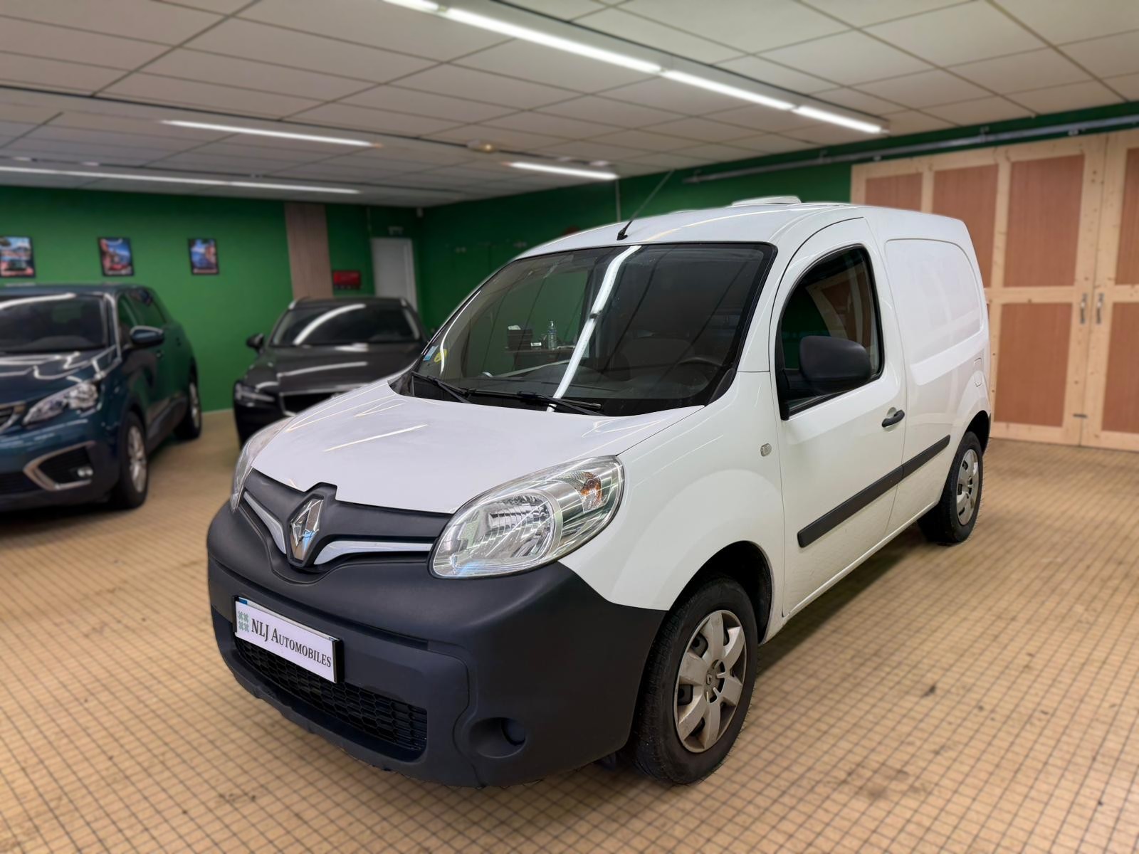 RENAULT Kangoo II Express 1.5 Blue DCi 95ch Grand Confort - NLJ Automobiles, spécialiste véhicules d'occasion dans la Manche et en Normandie