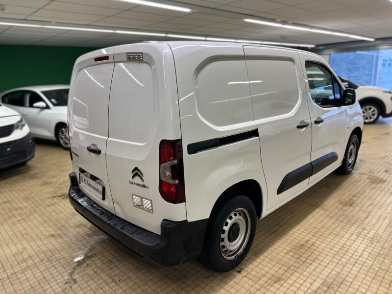 CITROEN Berlingo Van M 650kg BlueHDi 75 S&S Club - NLJ Automobiles, spécialiste véhicules d'occasion dans la Manche et en Normandie