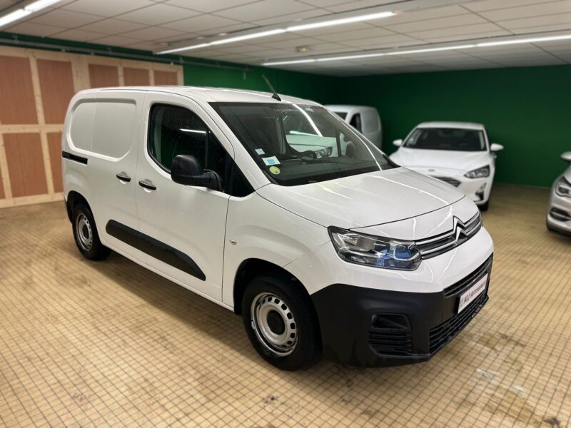 Citroen berlingo van m 650kg bluehdi 75 s&s club nlj automobiles, spécialiste véhicules d'occasion dans la manche et en normandie (2)