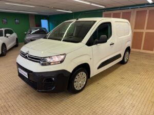 CITROEN Berlingo Van M 650kg BlueHDi 75 S&S Club - NLJ Automobiles, spécialiste des véhicules d'occasion dans la Manche et en Normandie