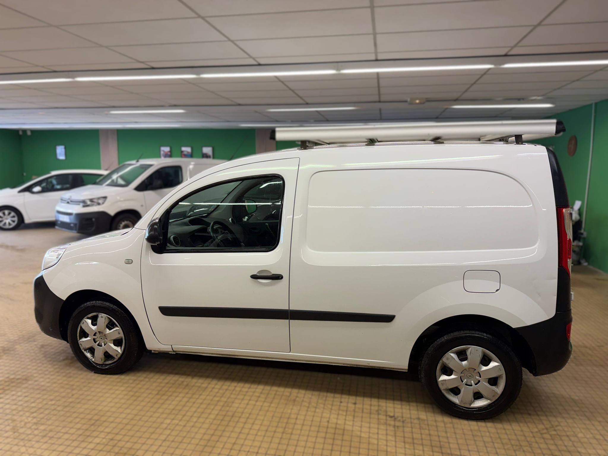 RENAULT Kangoo II Express 1.5 Blue DCi 80ch Grand Confort - NLJ Automobiles, spécialiste véhicules d'occasion dans la Manche et en Normandie