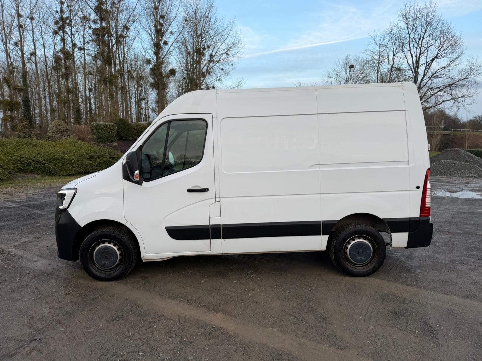 RENAULT Master III Fg F3300 L1H2 2.3 Blue DCi 135ch Grand Confort Euro6 - NLJ Automobiles, spécialiste véhicules d'occasion dans la Manche et en Normandie