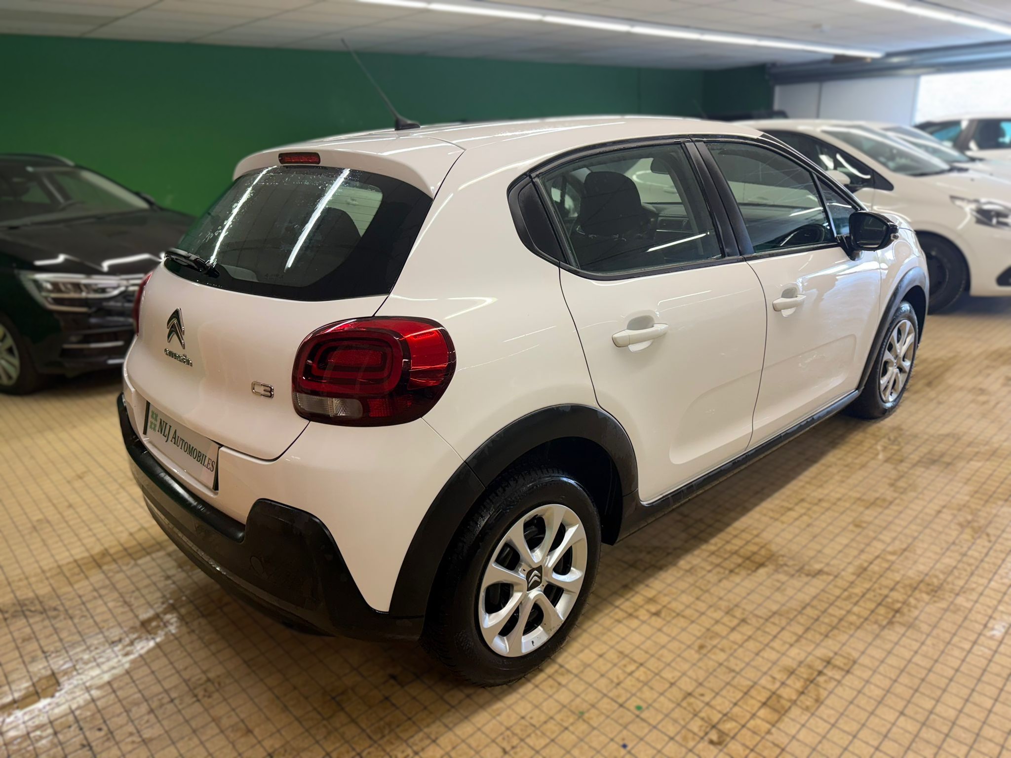 CITROEN C3 1.5 BlueHDi 100ch S&S Feel Business EAT8 NLJ Automobiles, spécialiste véhicules d'occasion dans la Manche et en Normandie