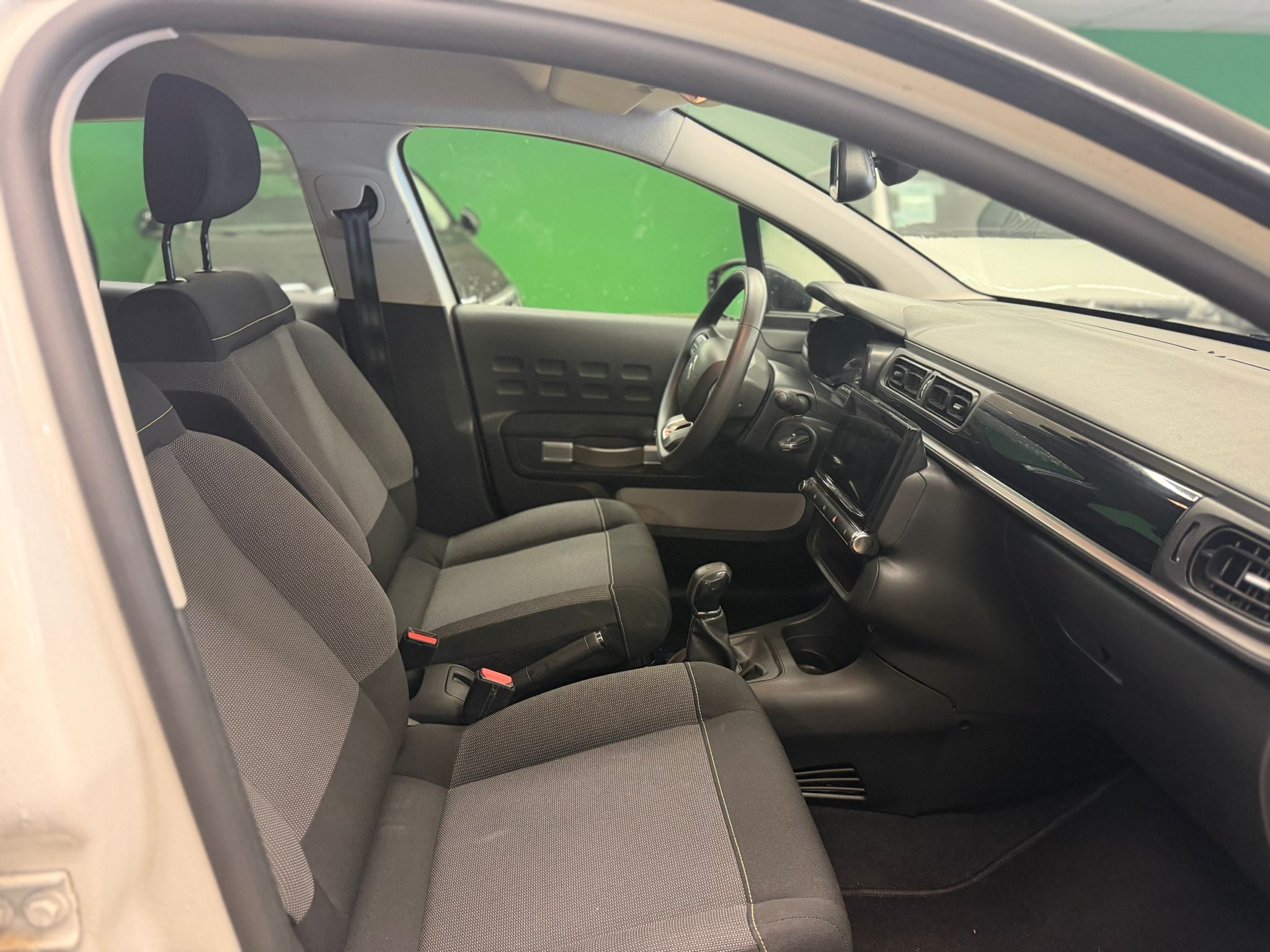 CITROEN C3 1.5 BlueHDi 100ch S&S Feel Business EAT8 NLJ Automobiles, spécialiste véhicules d'occasion dans la Manche et en Normandie