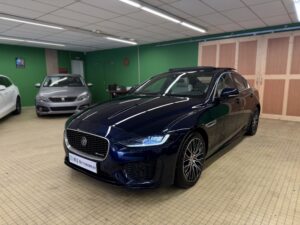JAGUAR XE P250 R-Dynamic SE BVA8 - NLJ Automobiles, spécialiste véhicules d'occasion dans la Manche et en Normandie