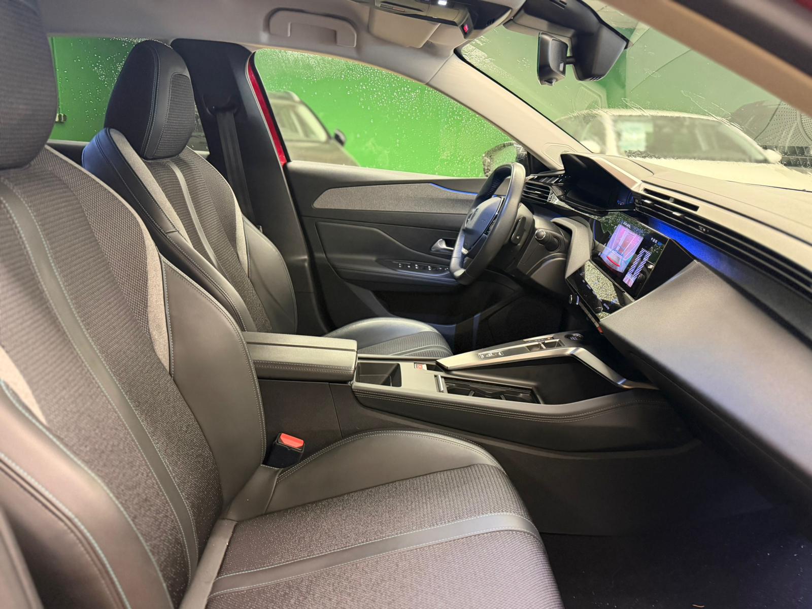 PEUGEOT 308 SW pHEV 180ch Allure Pack e-EAT8 - NLJ Automobiles, spécialiste véhicules d'occasion dans la Manche et en Normandie