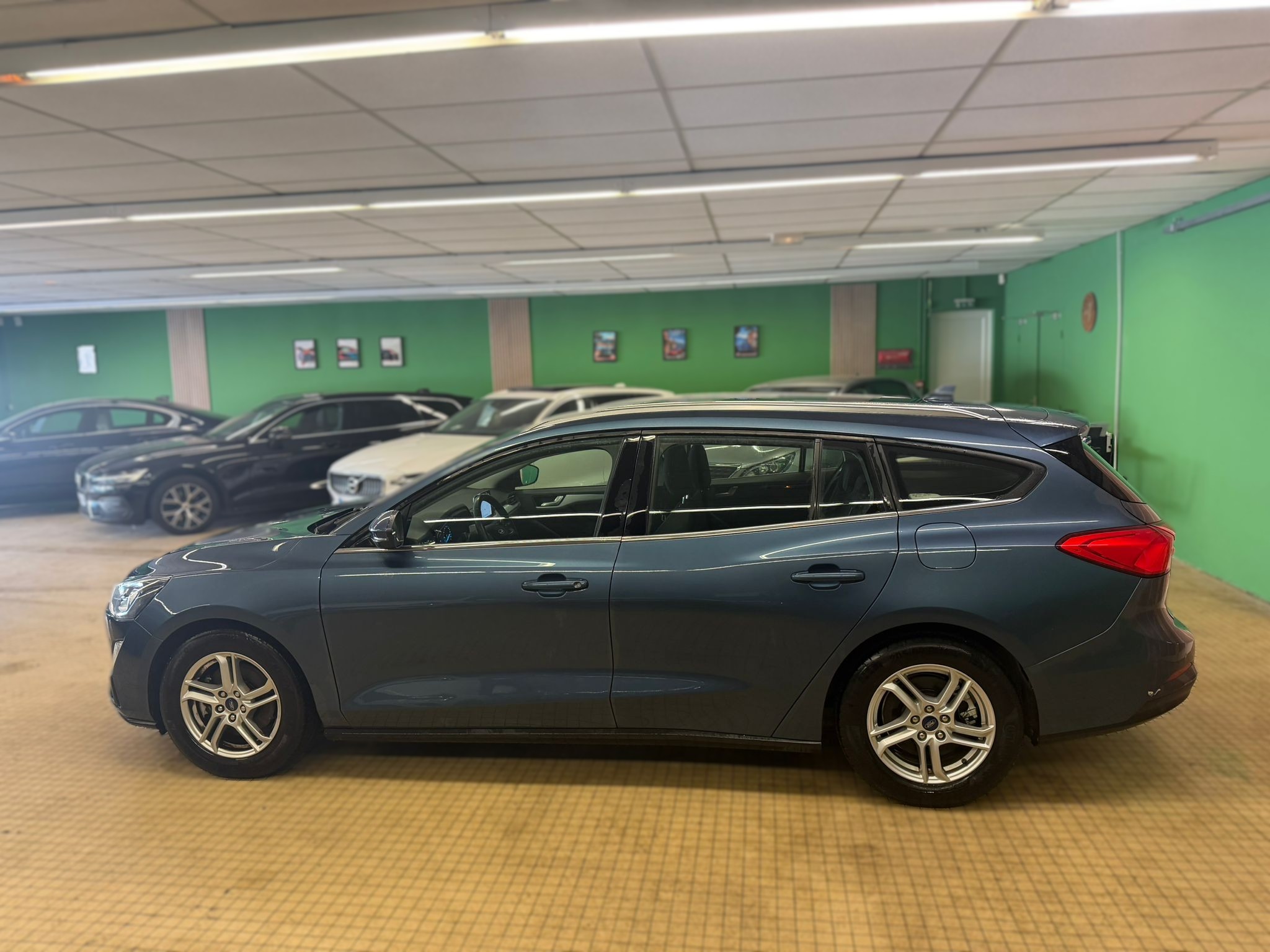 FORD Focus SW 1.5 EcoBlue 120ch Trend Business - NLJ Automobiles, spécialiste des véhicules d'occasion dans la Manche et en Normandie