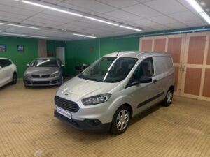 FORD Transit Courier 1.5 TD 75ch Trend - NLJ Automobiles, spécialiste des véhicules d'occasion dans la Manche et en Normandie