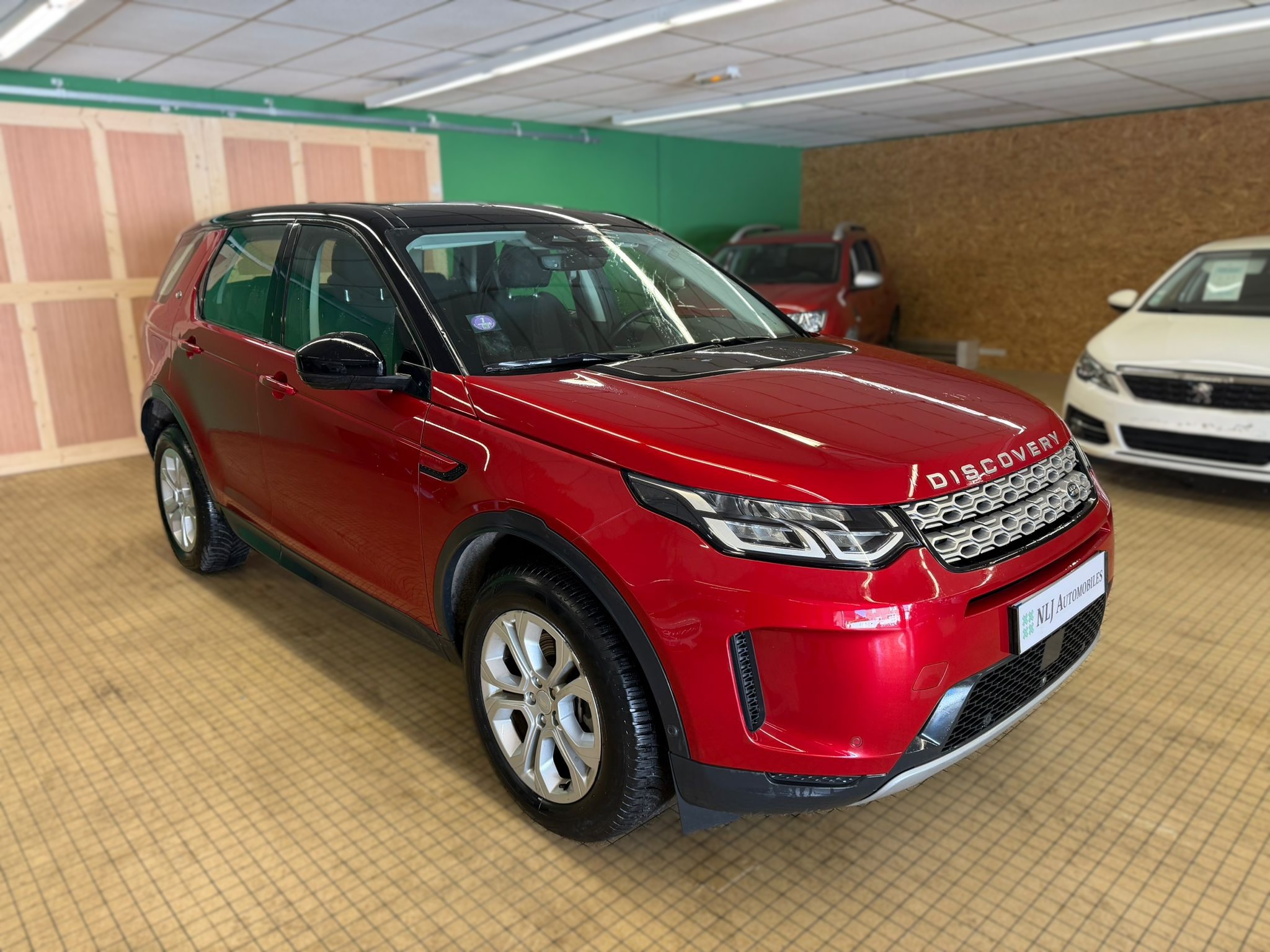 LAND ROVER Discovery Sport P200 Flex Fuel AWD BVA Mark VI - NLJ Automobiles, spécialiste véhicules d'occasion dans la Manche et en Normandie