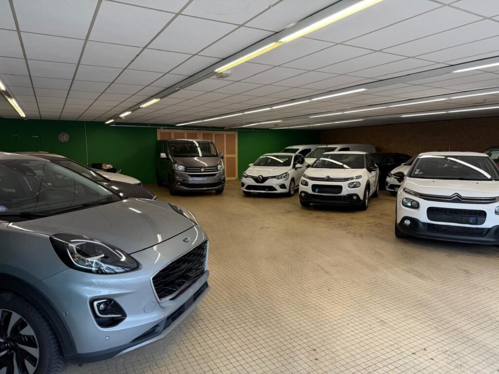 NLJ Automobiles - véhicule d'occasion et location de navettes en Normandie